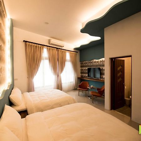 Hotel Cube Taitung Bagian luar foto
