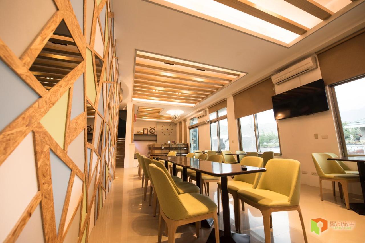 Hotel Cube Taitung Bagian luar foto