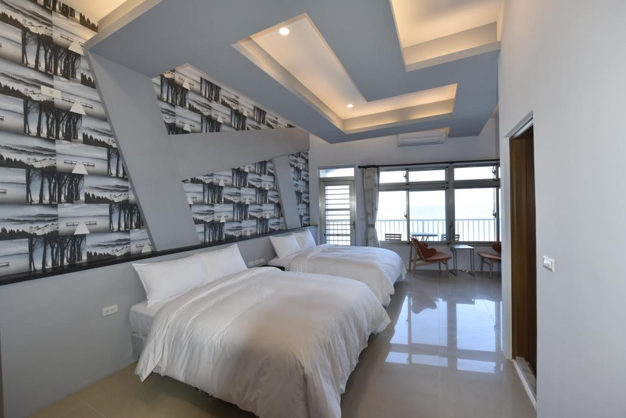 Hotel Cube Taitung Bagian luar foto